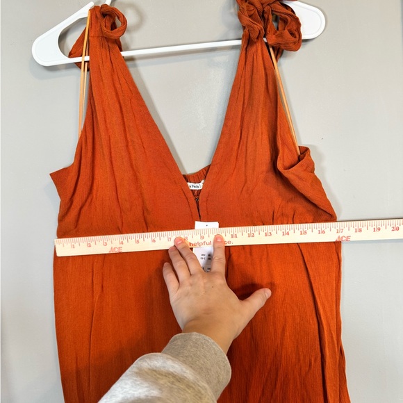 Abercrombie & Fitch NWT Women’s Rust Orange V-Neck Tie-Shoulder Maxi Dress - Picture 7 of 8